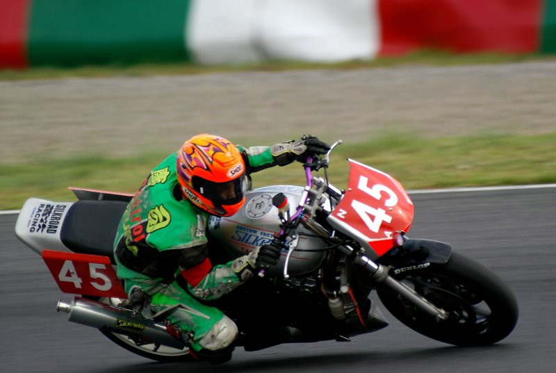 img0011.jpg